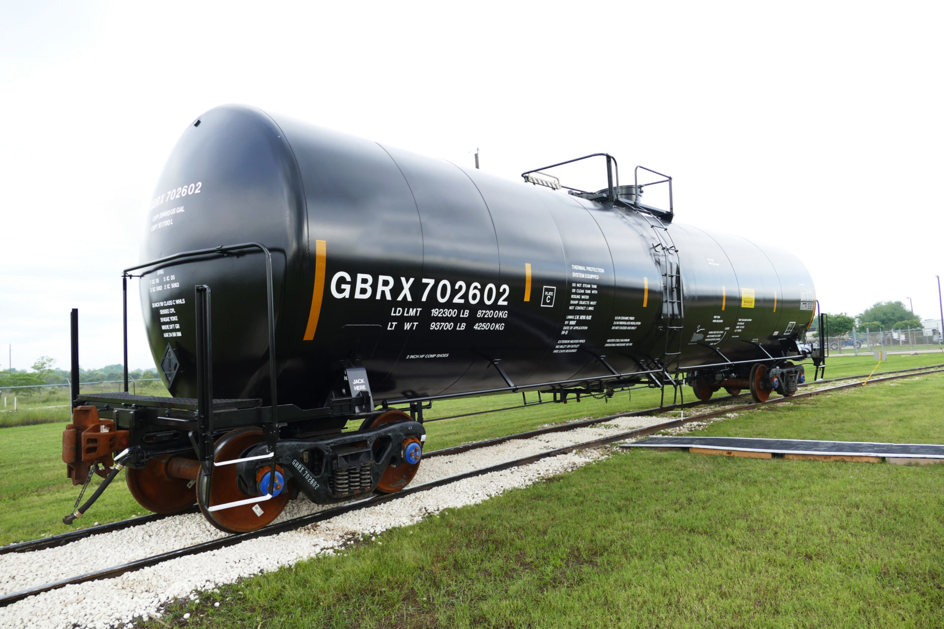 Railcar
